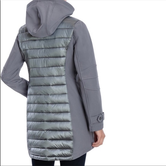 BCBGENERATION Water-Resistant Hooded Softshell Long Puffer Jacket - Picture 3 of 16